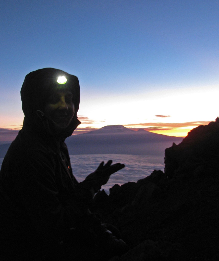 Blick auf den Kilimanjaro während einer Mount Meru Besteigung