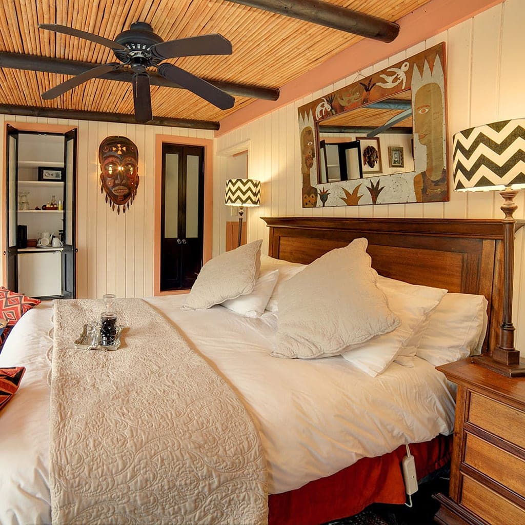 Moontide Guest Lodge