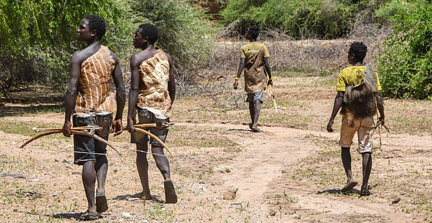Tansania Safari mit Kindern Hadzabe Besuch Tansania Safari mit Kindern Hadzabe Besuch