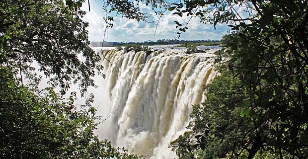 Warum die Victoria Falls besuchen